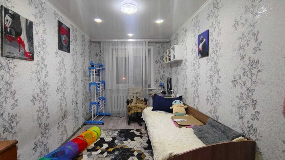 Продам 3 комнатную в Центре