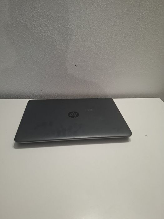 Laptop Hp performant cu i5 generatia a  6 a , ssd si 8 g ram