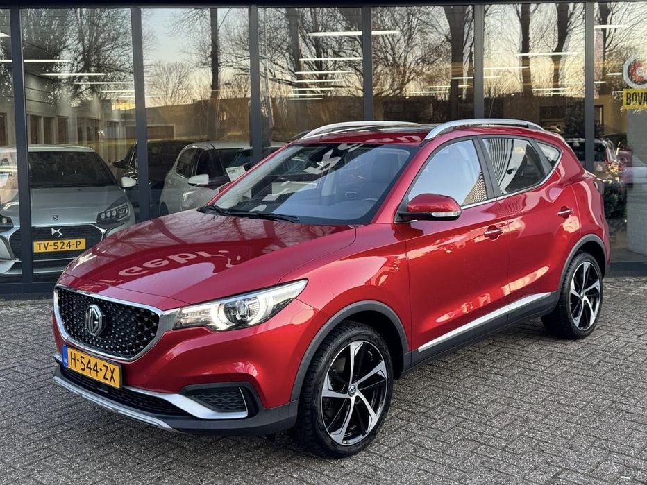 MG ZS EV /46KW/Panoramic/Incalzire scaune/Pompa caldura/Km reali