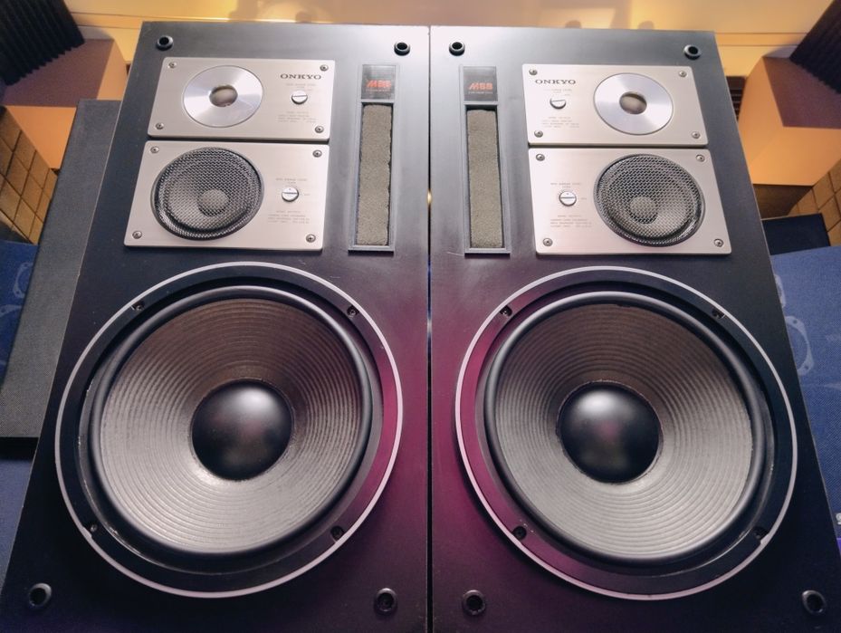 ONKYO M88 акустическая система