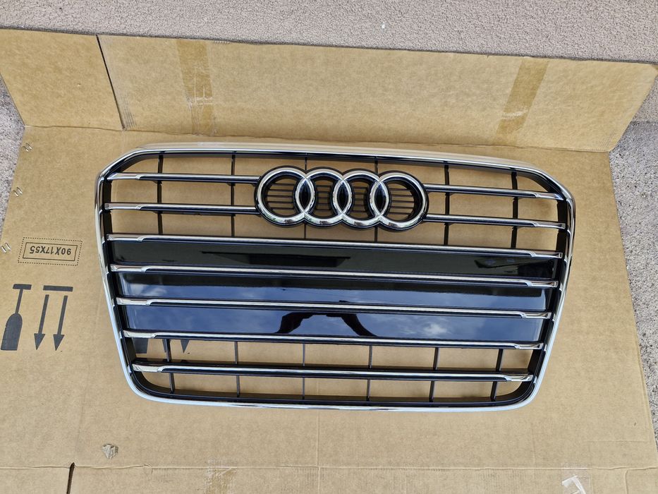 Grila centrala Audi A5 facelift 2011-2016 Noua Originala