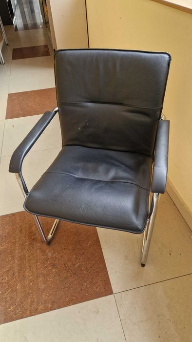 Scaune vizitator/birou