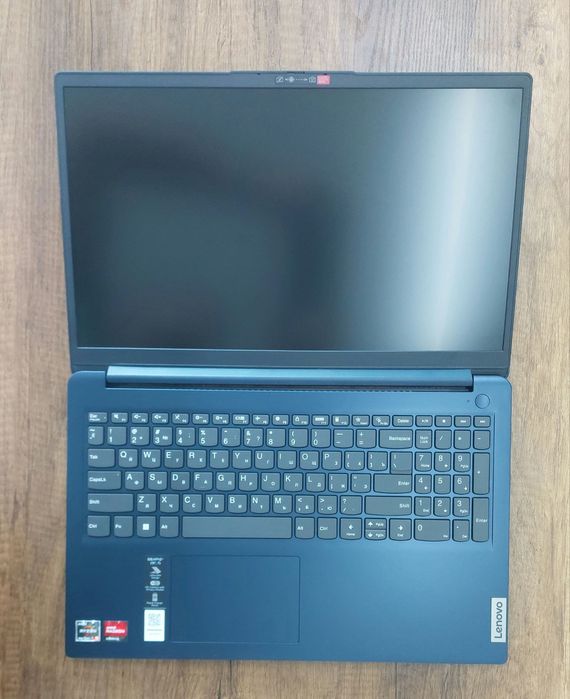 Lenovo  R5 7520U 8/256