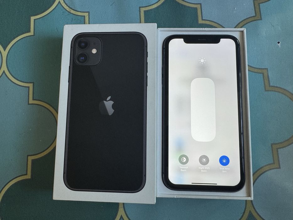 Iphone 11   64 gb продам