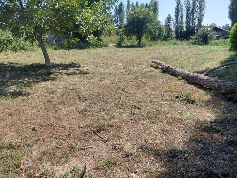 Участка 10 соток срочно сотилади