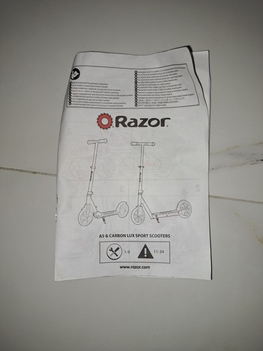 Продам самокат razor, новый в коробке с паспортом.