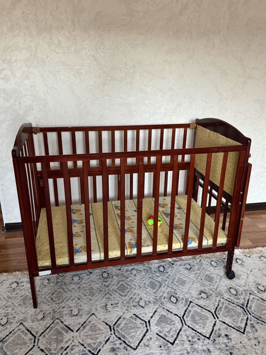 Детская кровать - манеж, трансормер