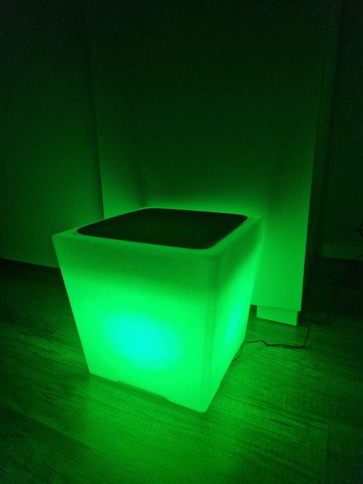 Ghiveci luminos Lumesso