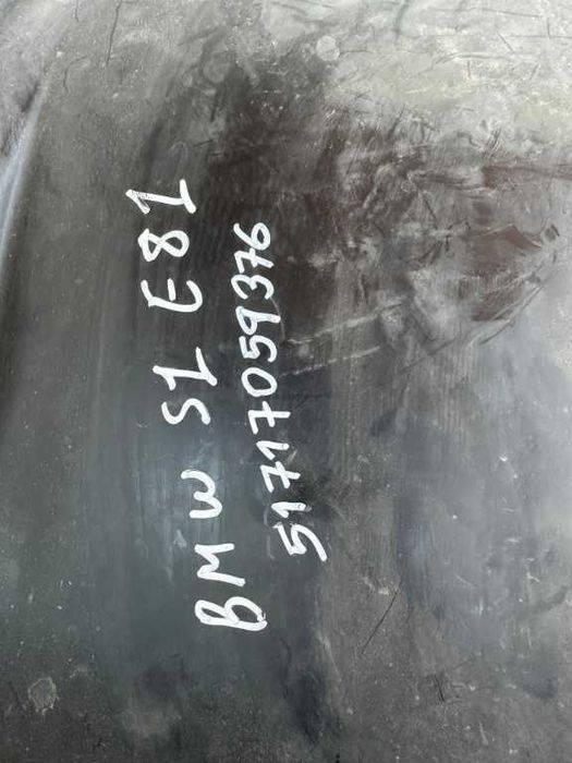 Carenaj roata dreapta fata BMW seria 1 E87 cod piesa 51717059376