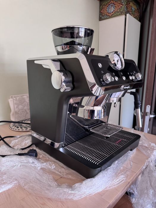 Espressor manual DE’LONGHI - boabe de cafea