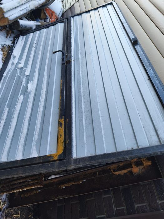 Ворота продам б/у