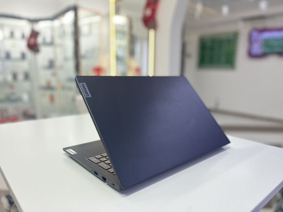 Ноутбук Lenovo