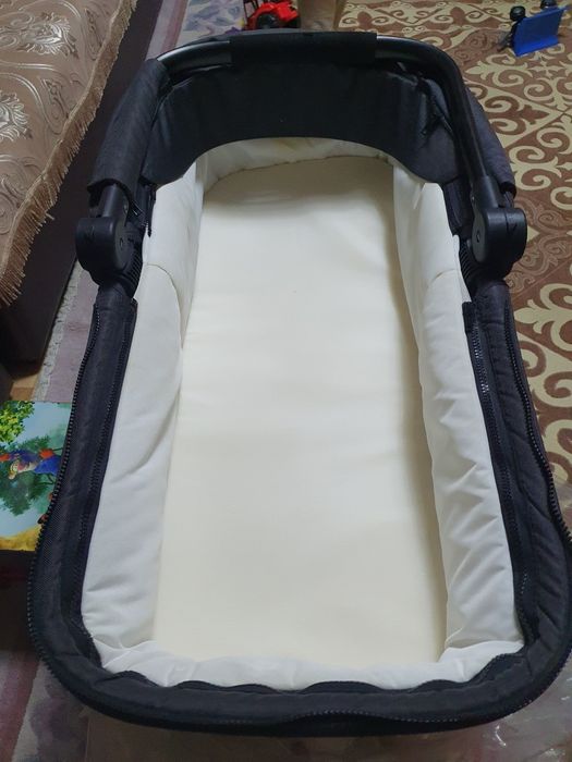 Продаётся детская коляска с 0+