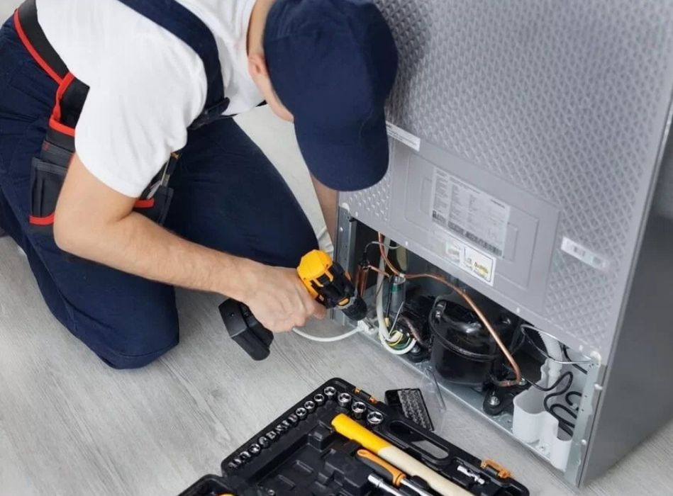 Ремонт холодильников