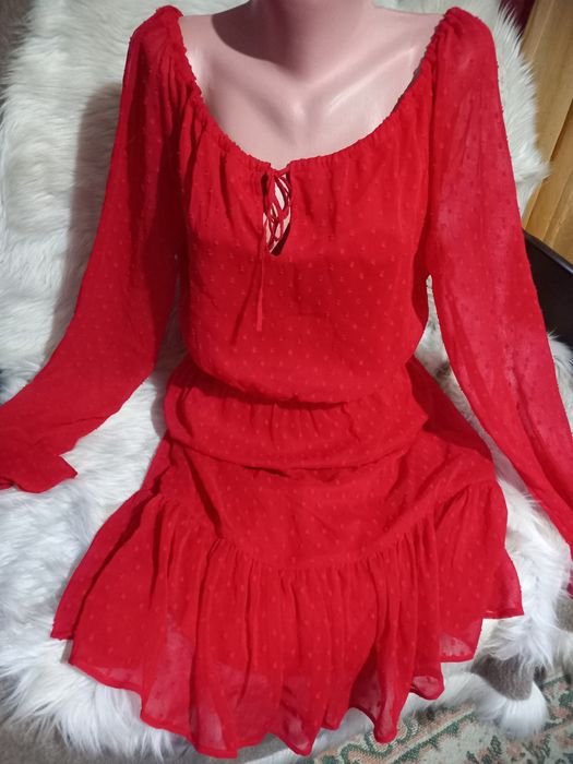 Rochie roșie material ușor vara