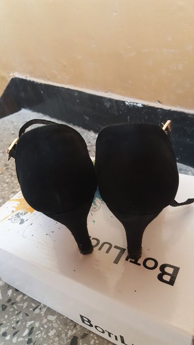 Дамски обувки официални