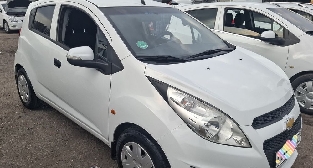 Spark avtomat 2010 yil