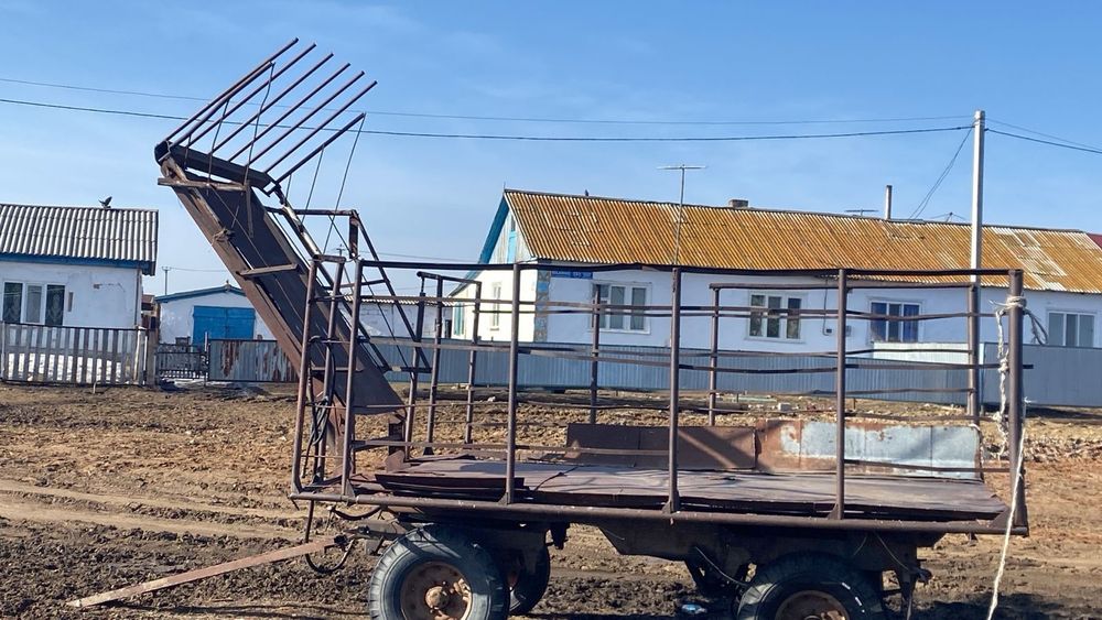 Продаю трактор !!!