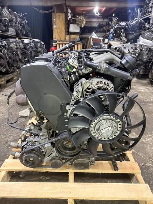 Двигатель Volkswagen AZM 2.0