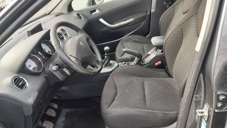 Пежо 308 1.6 хди фейс / Peugeot 308 SW 1.6 hdi 109 hp НА ЧАСТИ