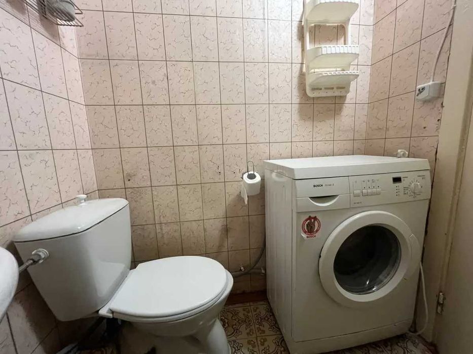 Дава се под наем Двустаен апартамент в София, Зона Б-18 - 58 кв.м за 402.9 € - Снимка #5