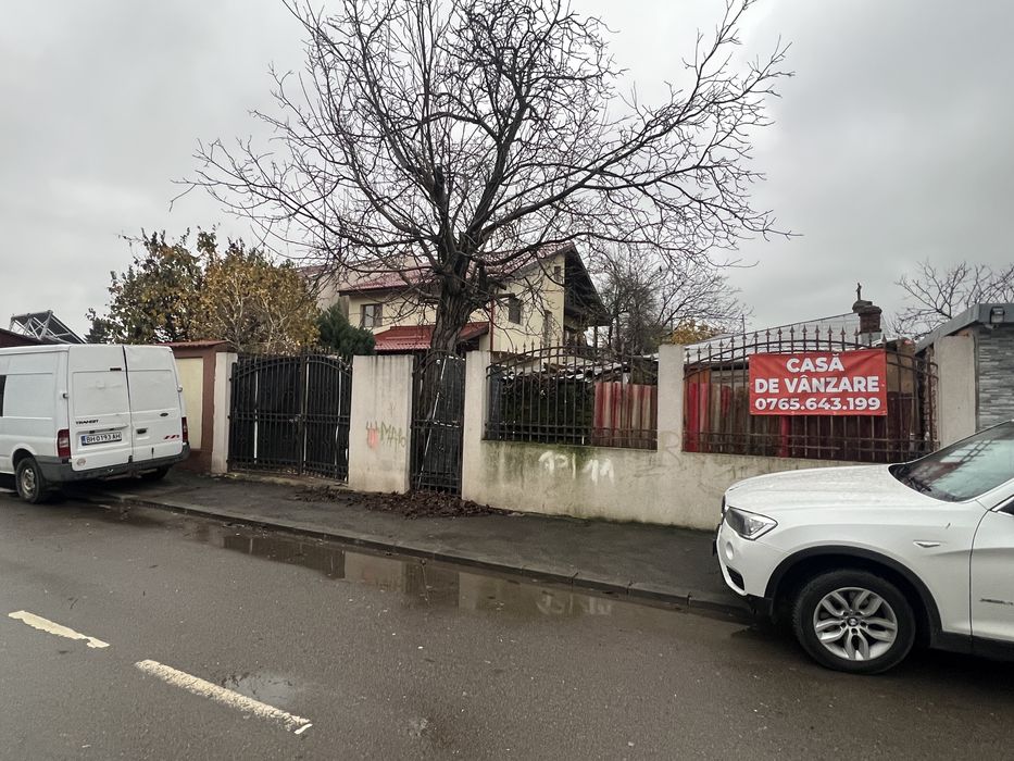 Casă locuibila - suprafata 410mp - Prelungirea Ghencea - Doua iesiri