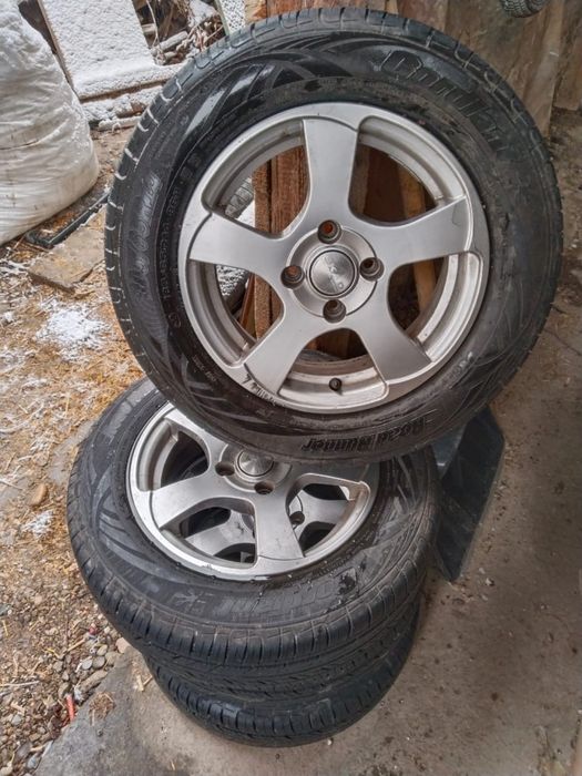 Шины с титановыми дисками