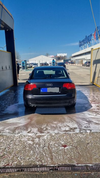 Audi A4 b7   1.9 tdi  2005