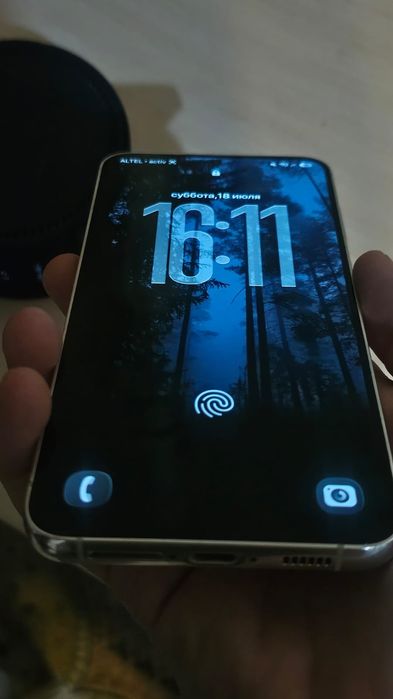 Продам или обменяю Samsung s23+
