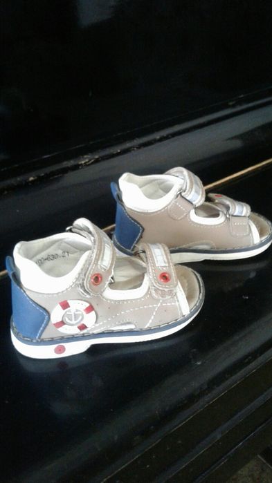 Детская обувь