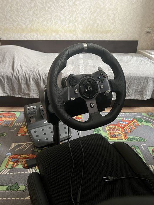 PlaySeat стол с Logitech G920+shifter