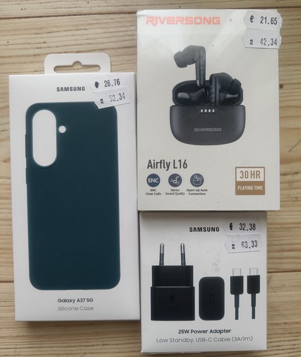 Чисто нов Samsung Galaxy A37 5G (128GB, Awesome Charcoal) + 36 м. Гаранция и пълен комплект екстри!