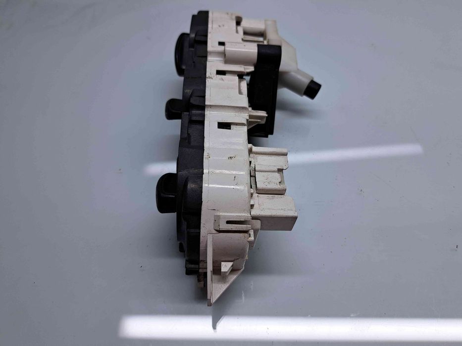 Panou comanda clima Ford Focus 2 (DA) [Fabr 2004-2012] OEM