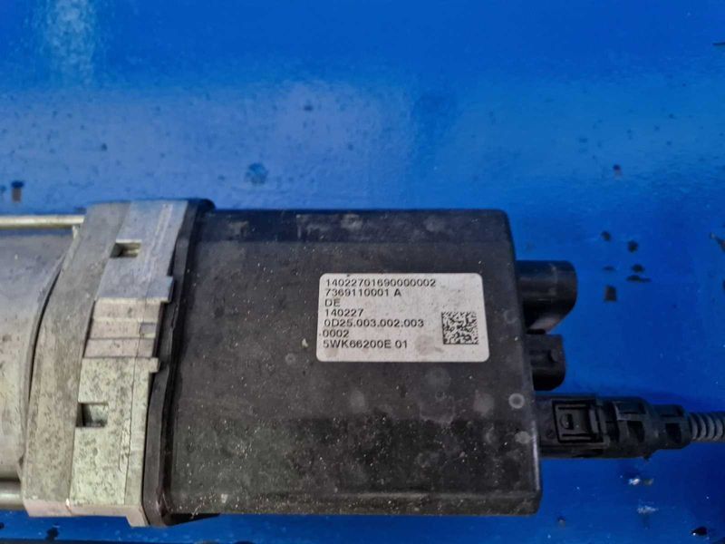 Електрическа рейка  за BMW F30 , F31-LC