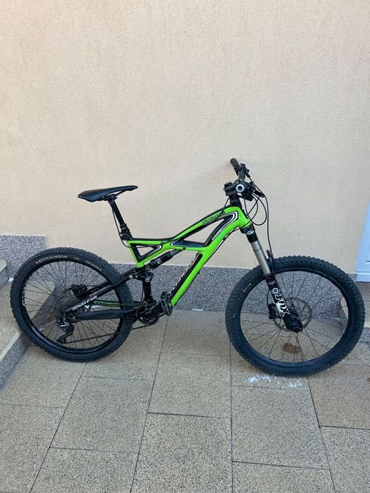Specialized enduro mtb full suspension