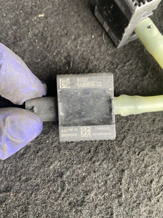 Senzor pedestrian bmw g20 ,g30 ,g21 ,g31 seria G