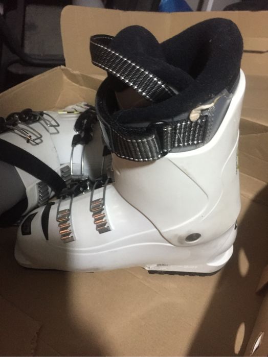 Горнолыжнын ботинки