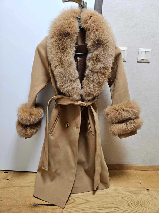 Кашмирени палта с лисица