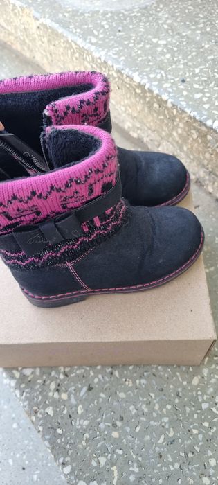 Ghete fete mărimea 26