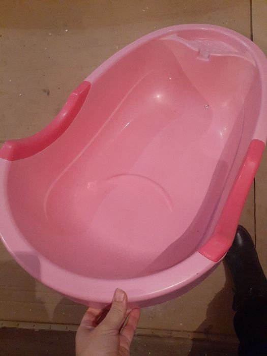 Продам детский ванну для девочек