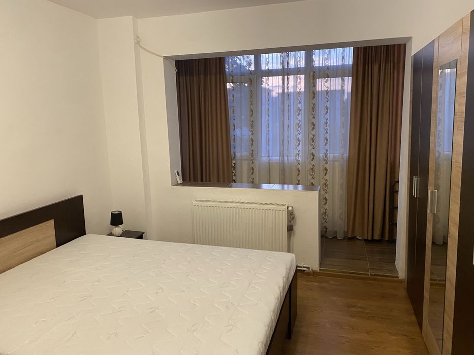Ofer spre inchiriere apartament 2 camere,direct proprietar la 5 min. de Iulius Mall.