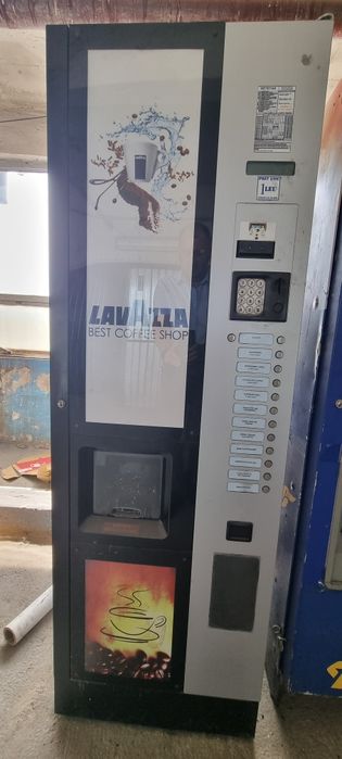 Vand automate cald si rece sistem de plata inclus lichidare stoc