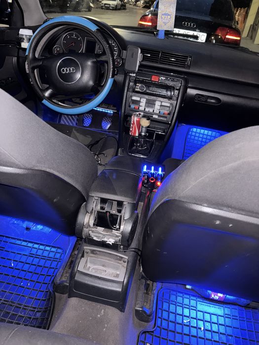 AUDI A4 Avant 2004 — imagine 4