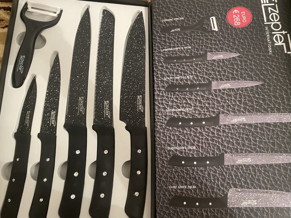 Распродажа женских вещей