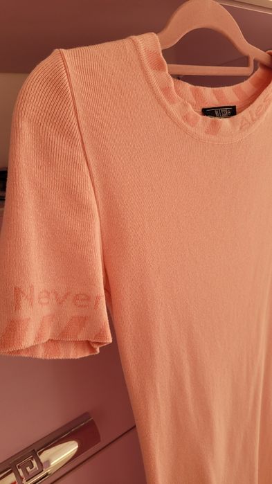 Страхотна Alessa рокля