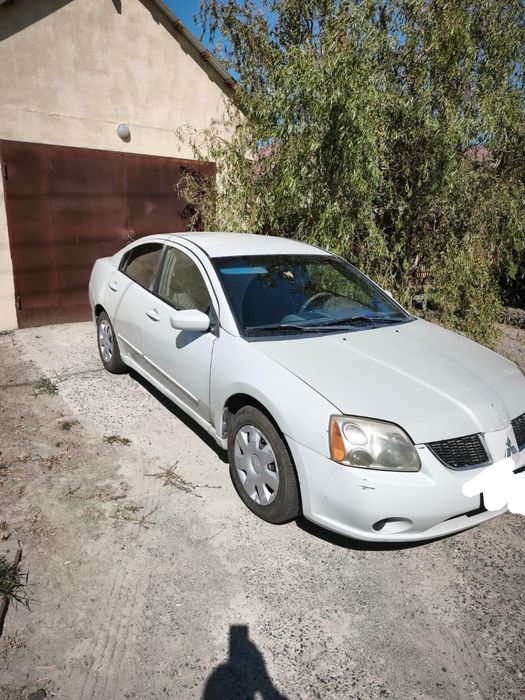 Машина Mitsubishi