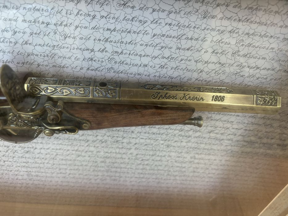 Панно настенное продается