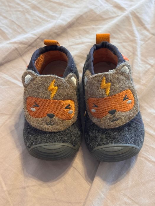 Ghete Biomecanics unisex, mărimea 19, ideale pentru primii pași