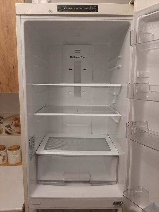 Продам холодильник LG NO FROST