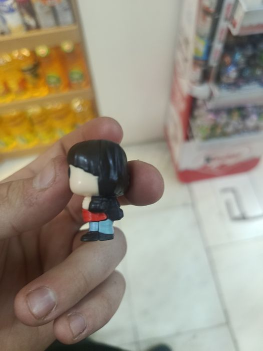 Продам игрушку  из киндора жой